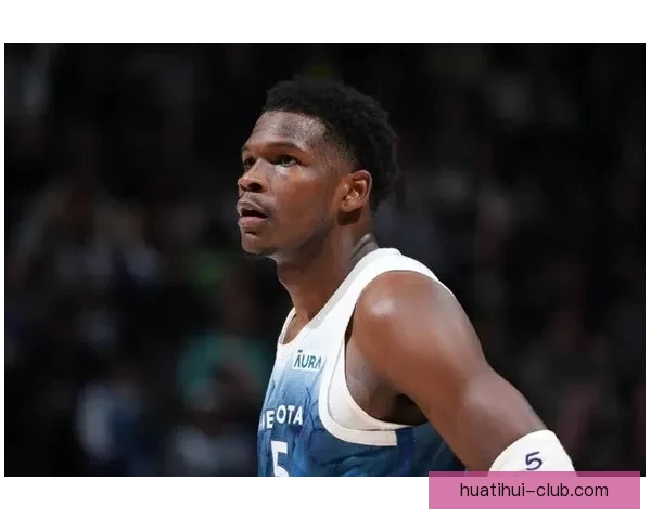 森林狼伤情最新 爱德华兹膝伤明确复出时间未变无缘开拓者战